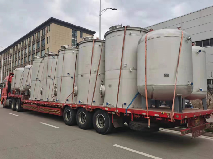 江蘇不銹鋼非標(biāo)容器發(fā)貨案例